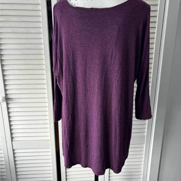 Women’s The Limited 3/4 sleeve purple faux twin set - Picture 3 of 4